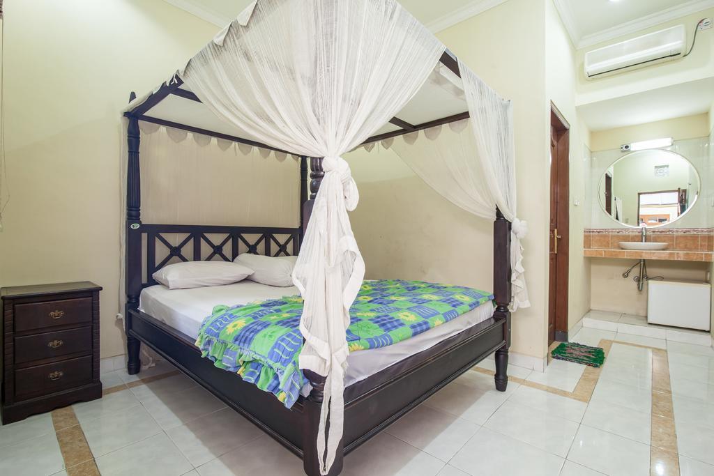 Wisma tamu Lori Beach 2*